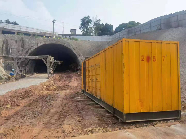 公安发电机出租自启装置的工作原理是什么?